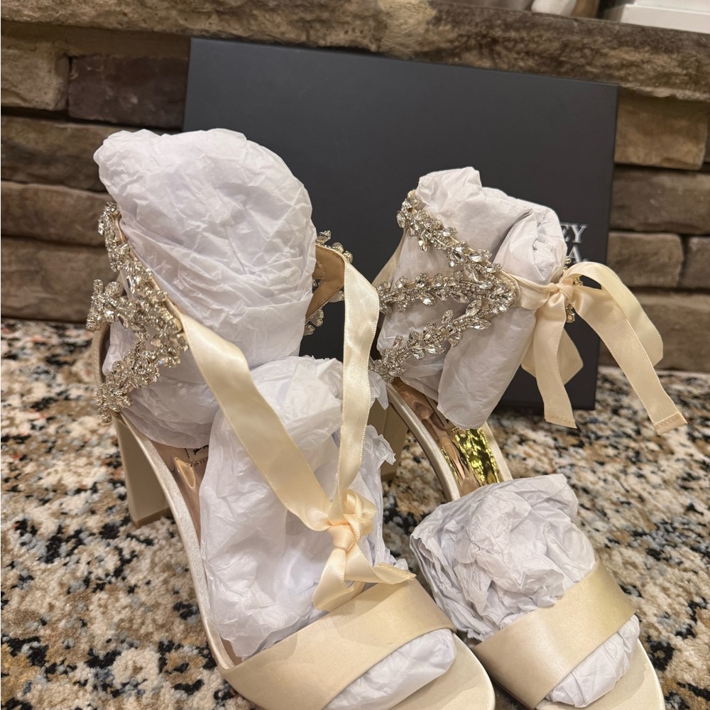 Badgley Mischka Satin Cream Heels with Embellishments - Picture 5 of 5